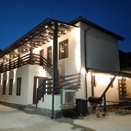 Urbanist Guest House คาลิมาเนช ภายนอก รูปภาพ