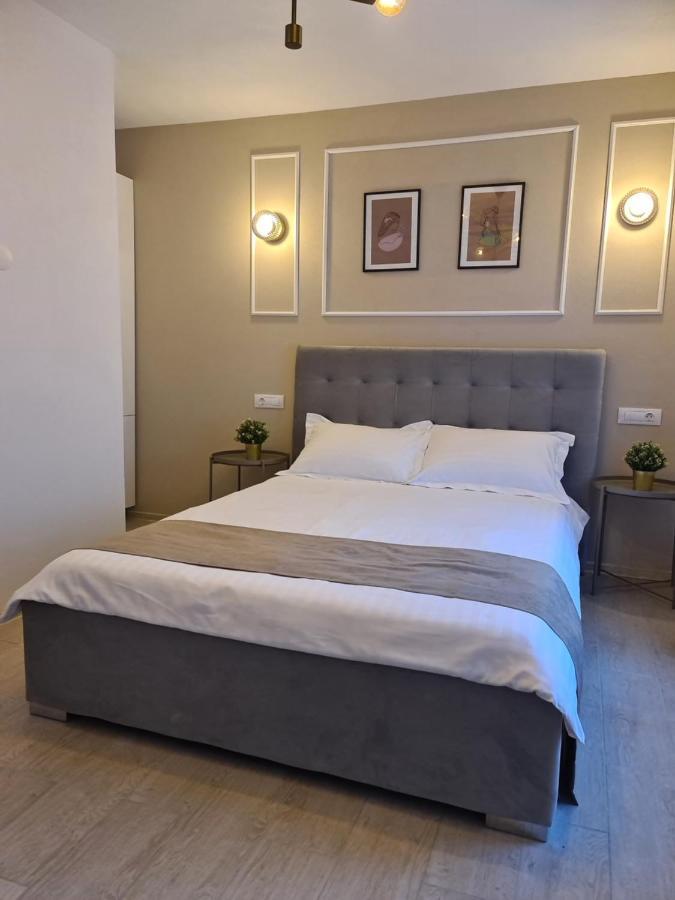 Urbanist Guest House คาลิมาเนช ภายนอก รูปภาพ