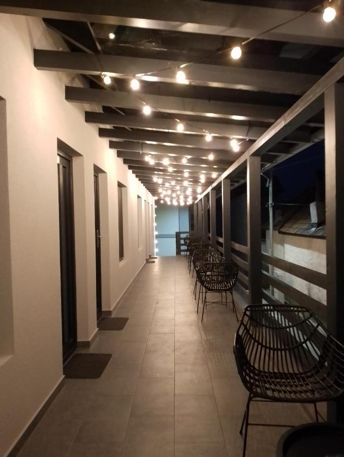 Urbanist Guest House คาลิมาเนช ภายนอก รูปภาพ
